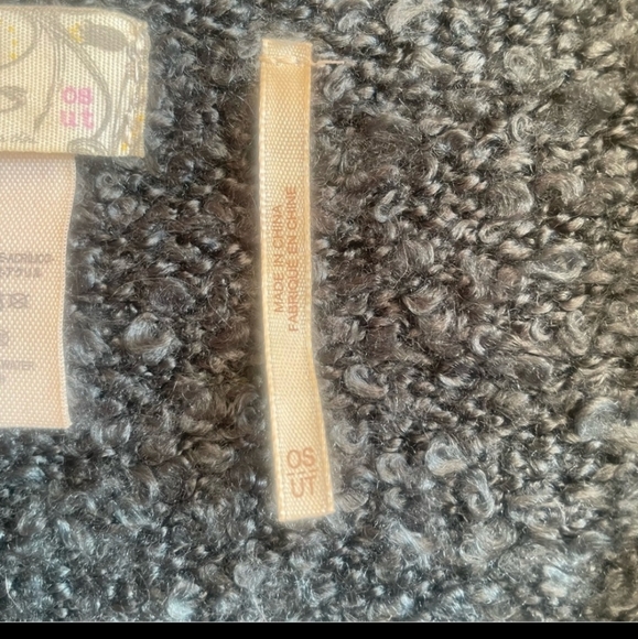 Free People OS Oversized Boho Bubble knit Poncho - Picture 6 of 7